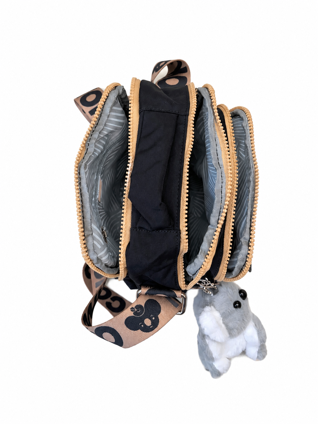 Yia Crossbody Black